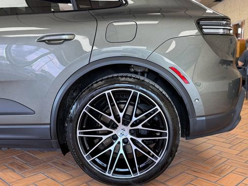Used 2024 Porsche Macan 4 Electric AWD/4WD image 13