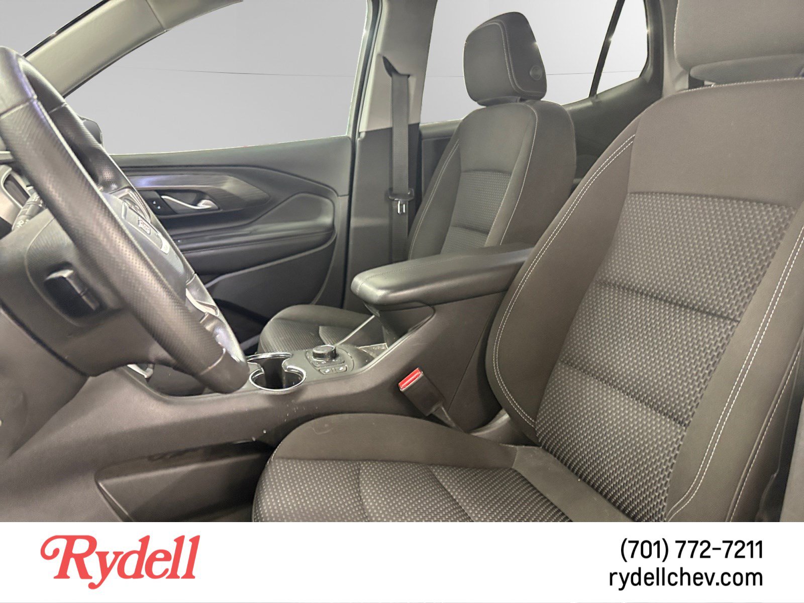 Used 2022 GMC Terrain SLE w/ Driver Convenience Package AWD/4WD image 5