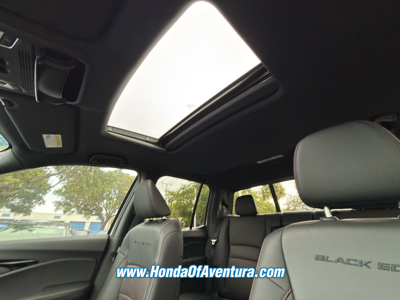 Certified 2025 Honda Ridgeline Black Edition image 32