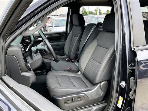 Used 2023 Chevrolet Silverado 1500 LT Trail Boss w/ Protection Package AWD/4WD image 30