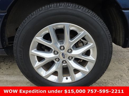 Used 2017 Ford Expedition Limited w/ Equipment Group 301A image 9