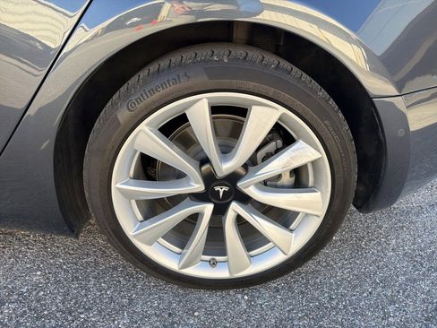 Used 2020 Tesla Model 3 Long Range image 8