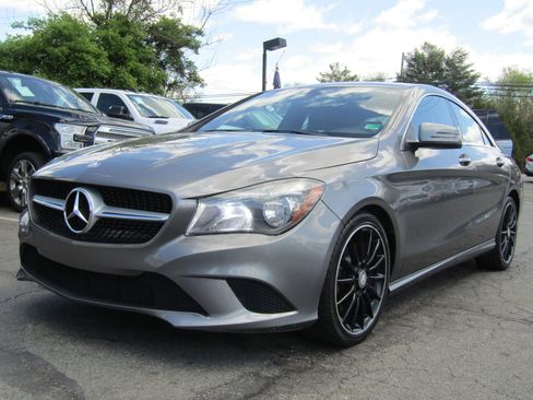 Used 2014 Mercedes-Benz CLA 250 image 3