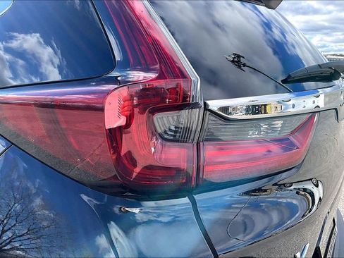 Used 2021 Honda CR-V Touring image 42