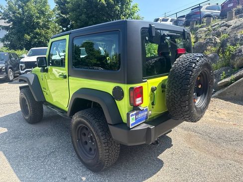 Used 2017 Jeep Wrangler Sport w/ Quick Order Package 24S AWD/4WD image 3