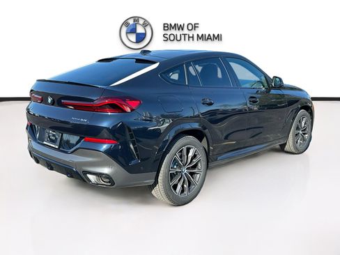 New 2026 BMW X6 xDrive40i image 6