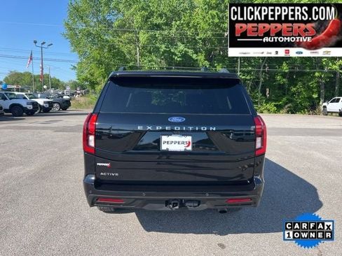 Used 2025 Ford Expedition Active AWD/4WD image 5