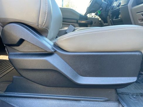 Used 2019 Ford F250 XL w/ Power Equipment Group AWD/4WD image 33