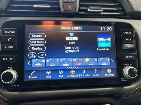 New 2025 Nissan Versa SR w/ Trunk Package image 14