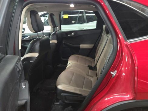 Used 2020 Ford Escape Titanium w/ Titanium Premium Package 2.0 image 14