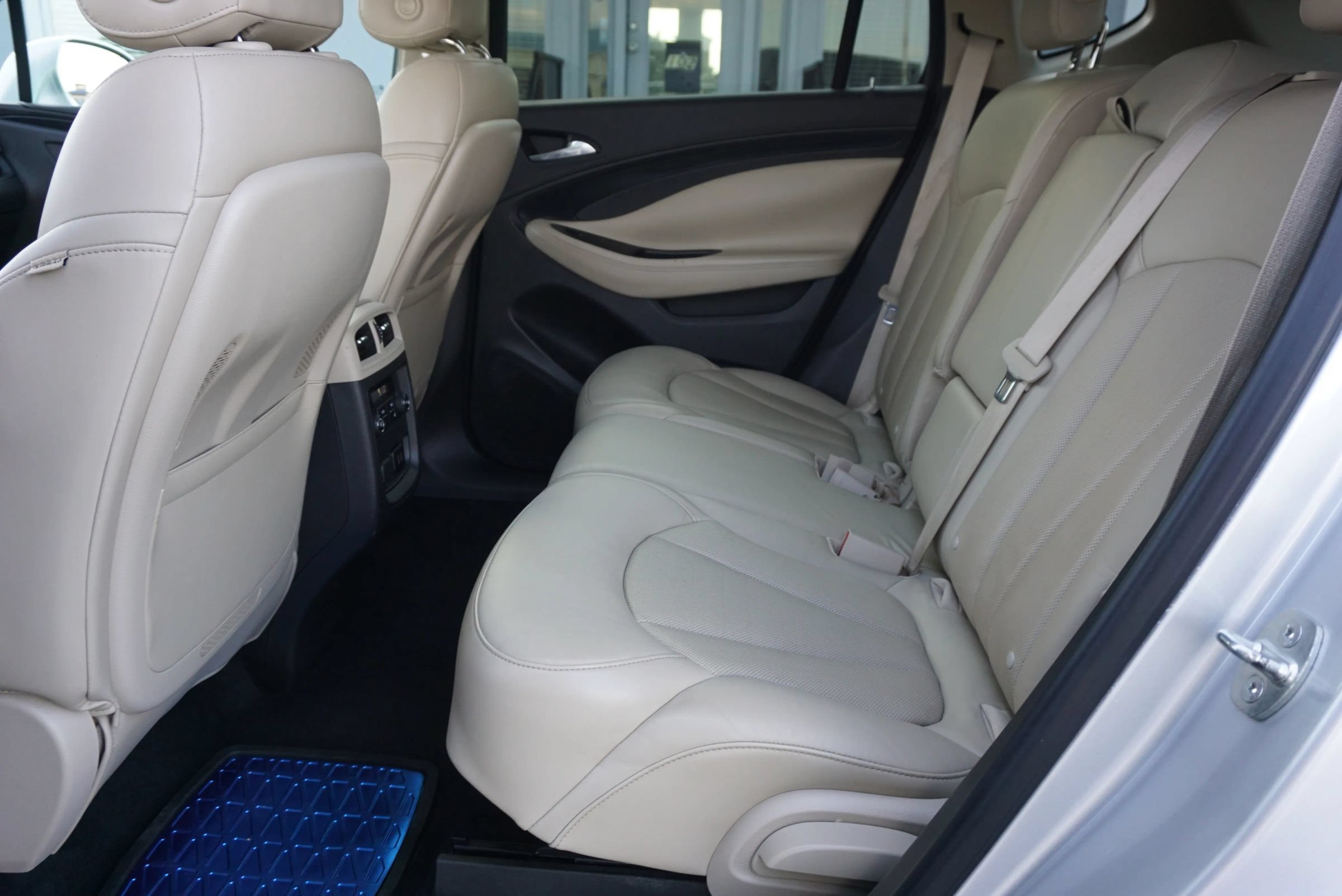 Used 2016 Buick Envision Premium AWD/4WD image 16