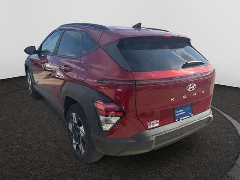 Used 2025 Hyundai Kona SEL image 5