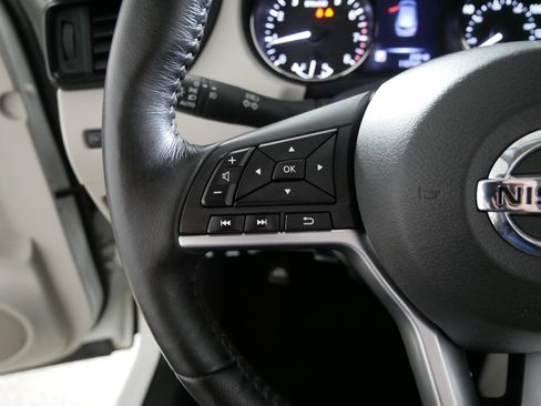 Used 2018 Nissan Rogue Sport SL w/ SL Premium Package image 27