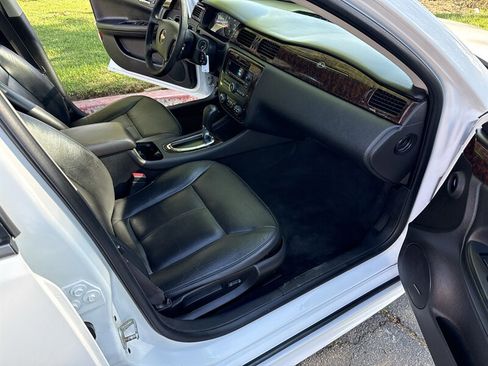 Used 2016 Chevrolet Impala LTZ image 20