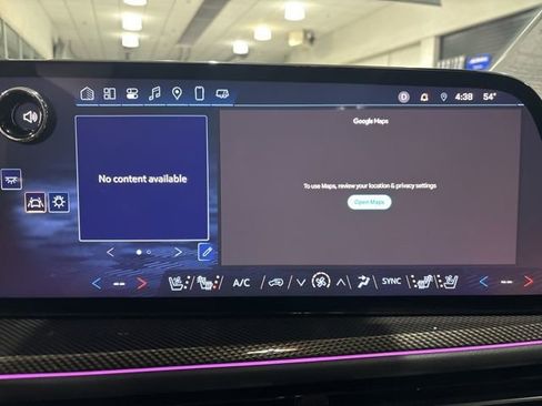 Used 2025 Chevrolet Traverse High Country w/ LPO, Floor Liner Package image 21