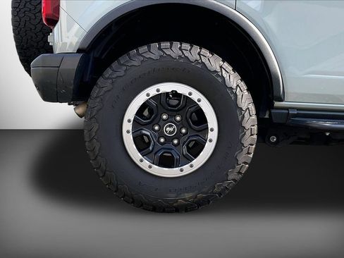 Used 2023 Ford Bronco Black Diamond AWD/4WD image 36