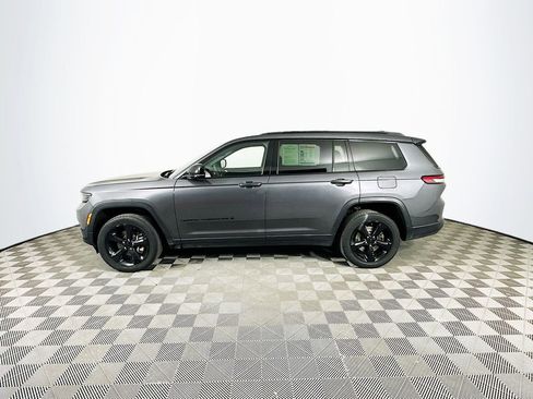 Certified 2023 Jeep Grand Cherokee L Laredo image 7