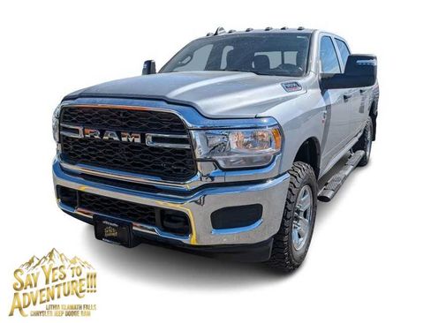 Used 2024 RAM 3500 Tradesman w/ Chrome Appearance Group AWD/4WD image 1
