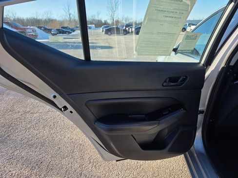 Used 2023 Nissan Altima 2.5 SV image 28