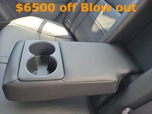 New 2024 Nissan Sentra SR w/ SR Premium Package image 33