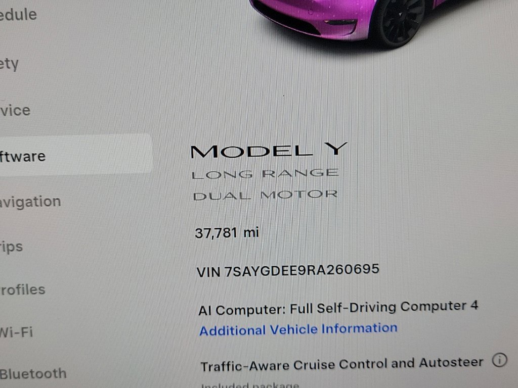 Used 2024 Tesla Model Y Long Range AWD/4WD image 27