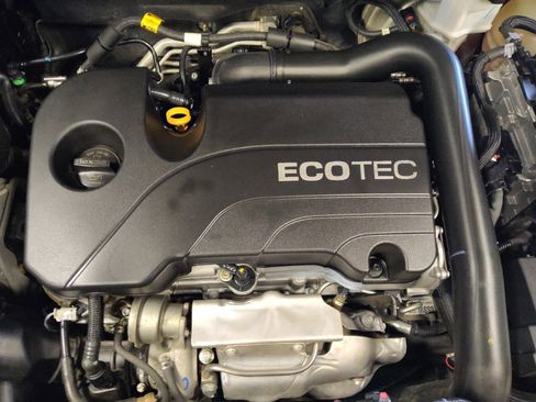Used 2020 Chevrolet Equinox LT FWD image 30
