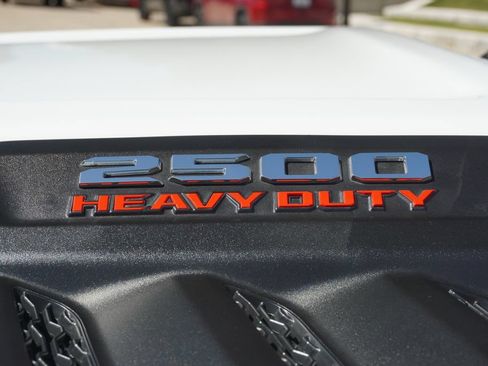 Used 2025 RAM 2500 Laramie w/ Sport Appearance Package AWD/4WD image 9