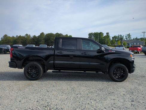 Certified 2023 Chevrolet Silverado 1500 LT Trail Boss AWD/4WD image 11