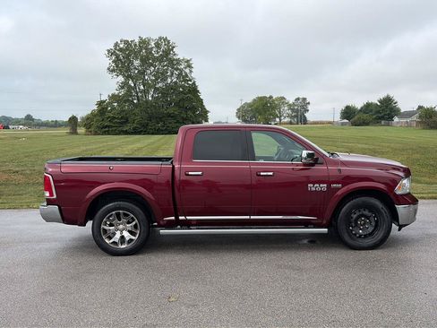 Used 2017 RAM 1500 Limited AWD/4WD image 9