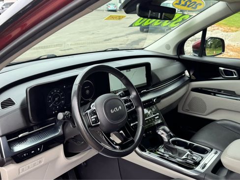 Used 2022 Kia Carnival SX Prestige FWD image 20