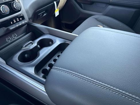 New 2025 RAM 1500 Big Horn image 25