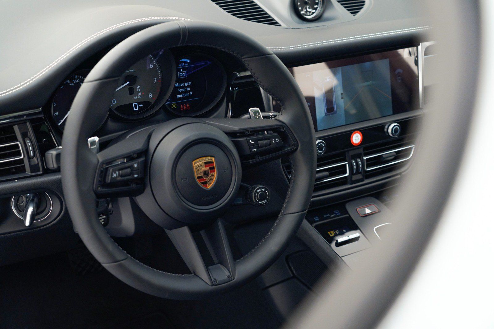 Used 2026 Porsche Macan S AWD/4WD image 21