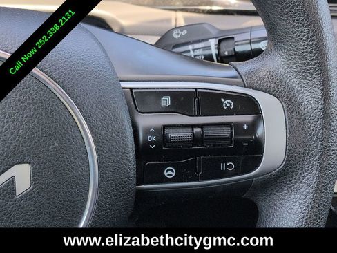 Used 2023 Kia K5 LXS FWD image 24