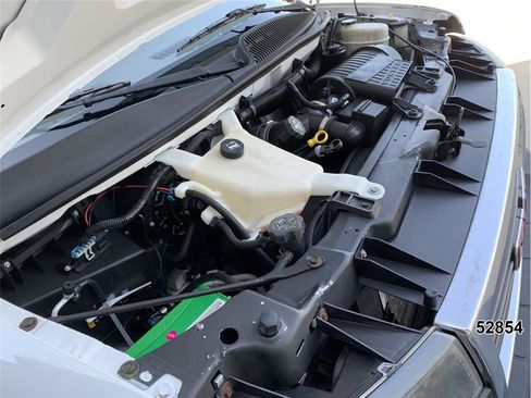 Used 2015 GMC Savana 3500 RWD image 15