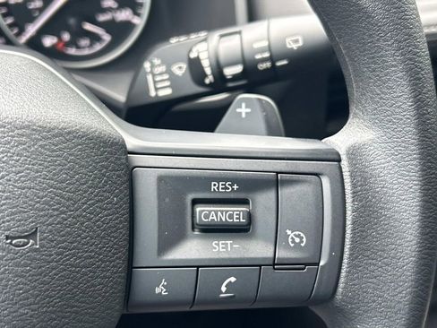 Certified 2025 Nissan Rogue S FWD image 27
