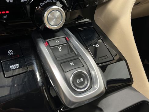 Used 2023 Acura MDX SH-AWD w/ Advance Package image 19