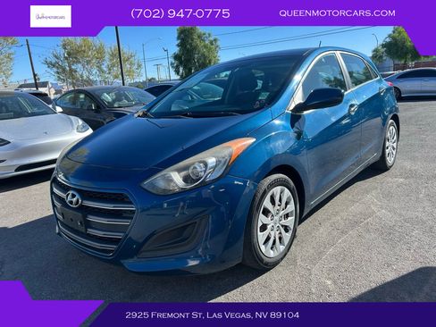 Used 2016 Hyundai Elantra GT image 1