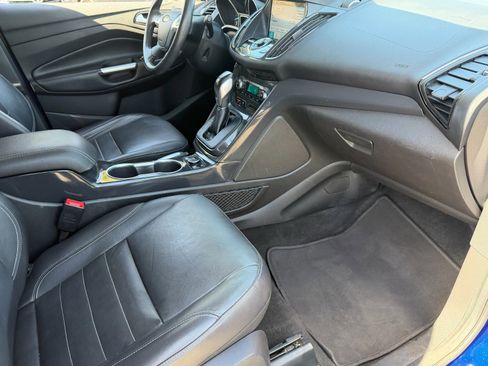 Used 2016 Ford Escape Titanium FWD image 13