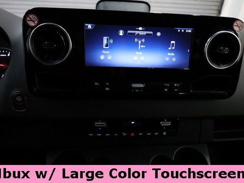 Used 2025 Mercedes-Benz Sprinter 2500 image 23