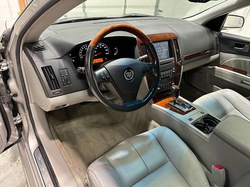 Used 2005 Cadillac STS V8 w/ Preferred Equipment Group image 26