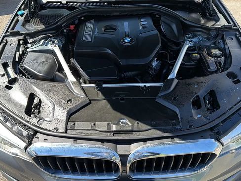 Used 2018 BMW 530i xDrive w/ Premium Package AWD/4WD image 23