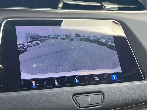 Used 2023 Cadillac XT4 Sport FWD image 32