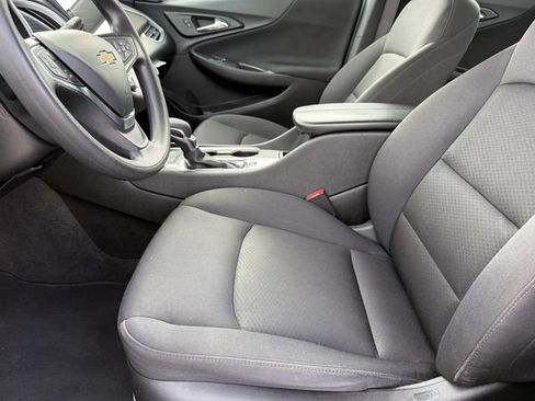 Used 2025 Chevrolet Malibu LT FWD image 15