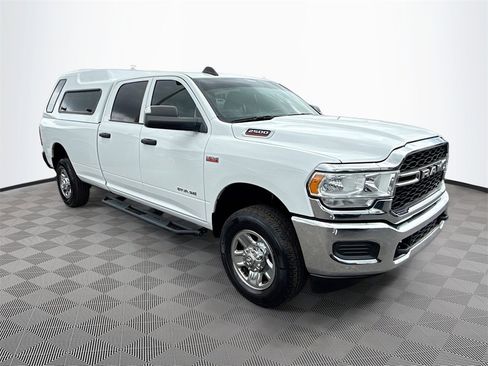 Used 2021 RAM 2500 Tradesman w/ Chrome Appearance Group image 4