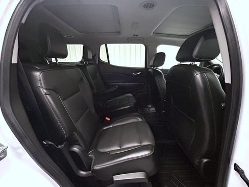 Used 2019 GMC Acadia SLT w/ Black Edition AWD/4WD image 18
