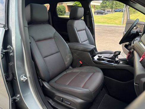 Used 2025 Chevrolet Blazer RS AWD/4WD image 47
