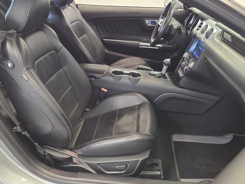 Used 2021 Ford Mustang Premium RWD image 13