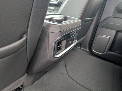 New 2026 GMC Sierra 1500 Denali w/ Denali Reserve Package AWD/4WD image 31