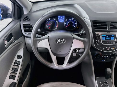 Used 2015 Hyundai Accent GLS FWD image 17