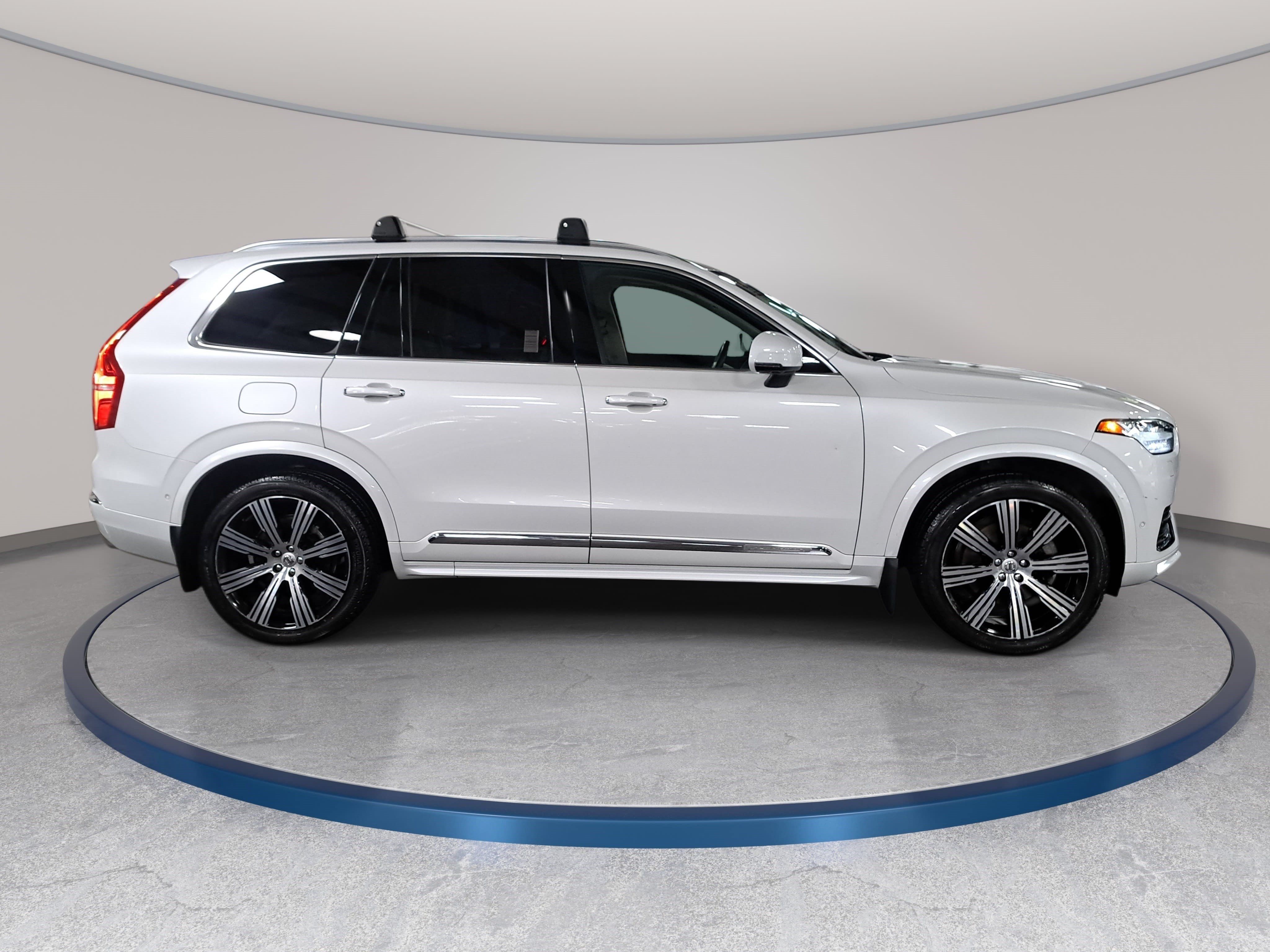 Used 2020 Volvo XC90 T6 Inscription w/ Protection Package Premier AWD/4WD image 4
